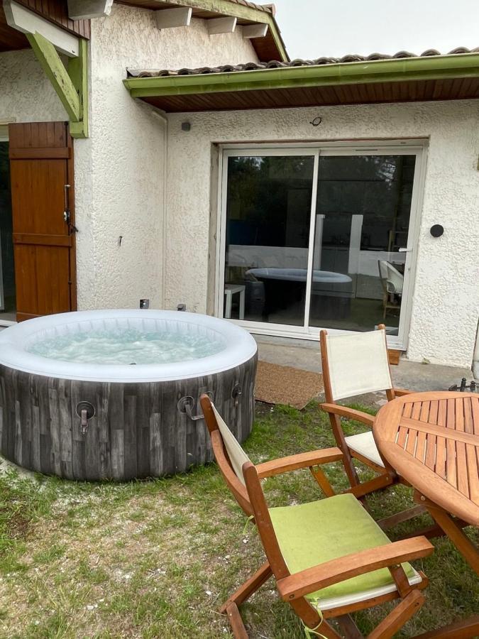 Villa Au Calme Avec Piscine, Grand Jardin Et Studio Independant Andernos-les-Bains Luaran gambar